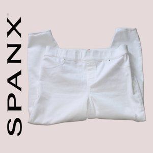 SPANX White Distressed Pull-On Jeans Size 1X